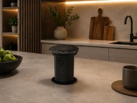 Automatska izvlačna utičnica 6EU+2USBA/C+4BT+QI+WI-FI stakleni vrh-crna