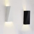 Vanjska zidna lampa Snaga 6W 3000K IP65- crna
